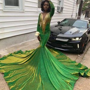 Meet your Posher, Saifie